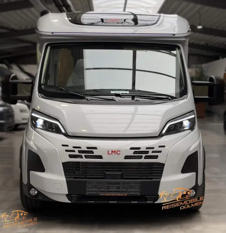 Fahrzeugbild LMC Cruiser 740 EL Auto #3