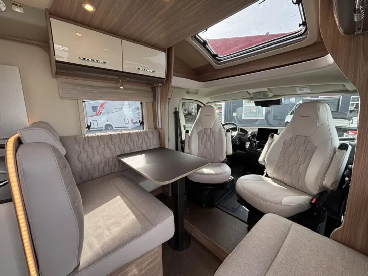 Fahrzeugbild Bürstner Limited T 660 #8
