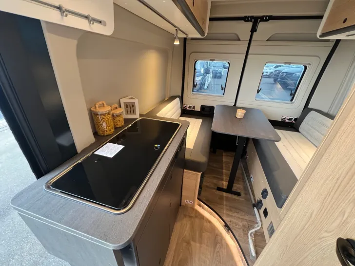 Fahrzeugbild Sunlight Camper Van CLIFF 540 Vanlife Graphit Grau #11