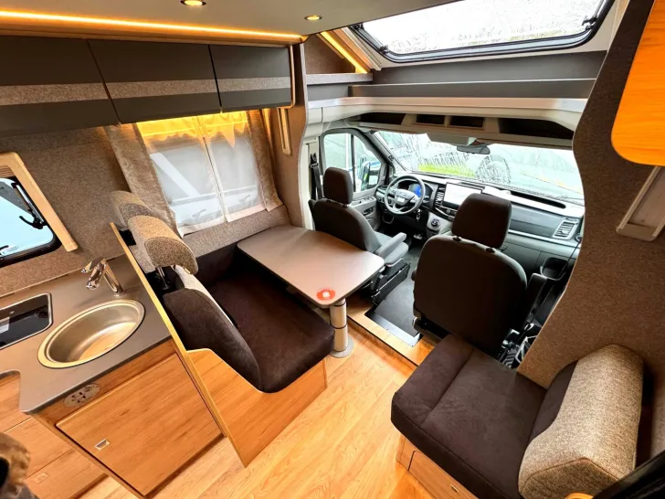 Fahrzeugbild Dethleffs Just Go T 6815 EB Hubbett|Markise|Fahrradträger #7