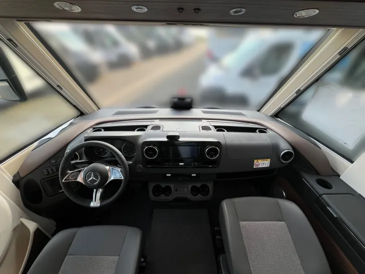 Fahrzeugbild Carthago chic c-line I 4.9 LE #8