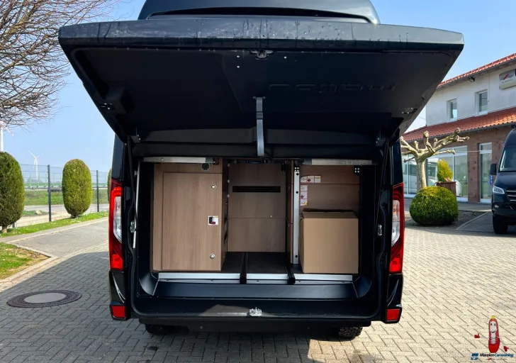 Fahrzeugbild Malibu Genius 641 LE 4x4 Black Edition Mercedes (623) #13
