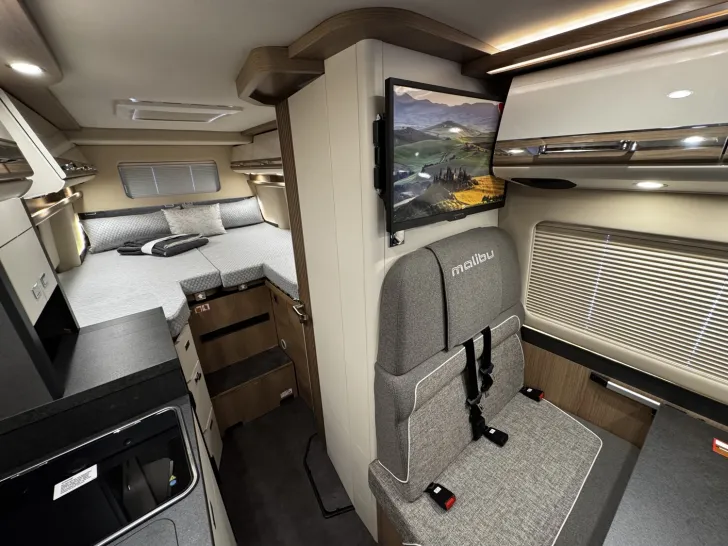 Fahrzeugbild Malibu Genius 641 LE 4x4 Black Edition Mercedes (659) #22
