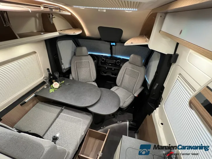 Fahrzeugbild Malibu Genius 641 LE 4x4 Black Edition Mercedes (630) #12