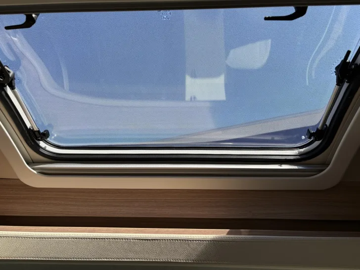 Fahrzeugbild Bürstner Delfin T 680 G #9