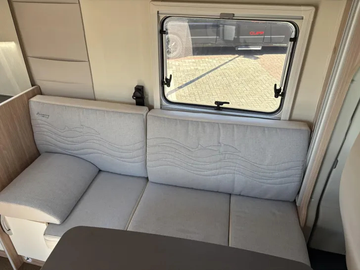 Fahrzeugbild Bürstner Delfin T 680 G #10