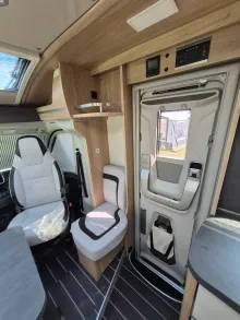 Fahrzeugbild Knaus Sky TI 650 MEG IC-Line *TraumMobil*Automatik*L-Sitz.* #25