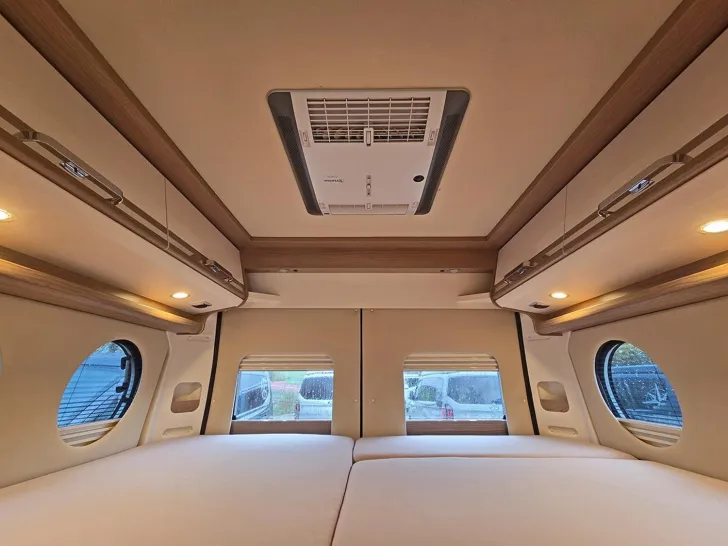Fahrzeugbild Malibu Van charming COUPE 640 Dachklima*Navi*AHK #12