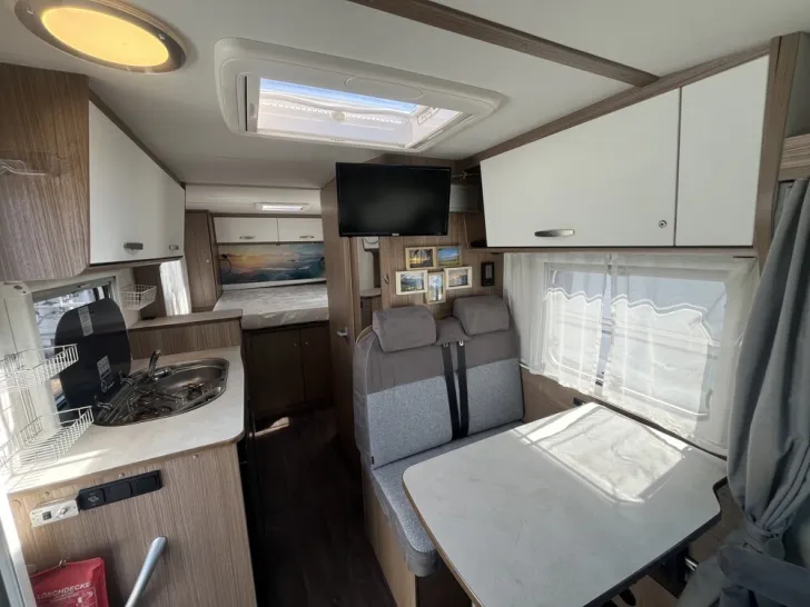 Fahrzeugbild Carado V 339 -Edition15- #6