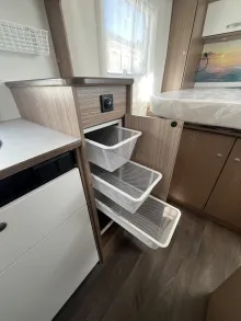 Fahrzeugbild Carado V 339 -Edition15- #8