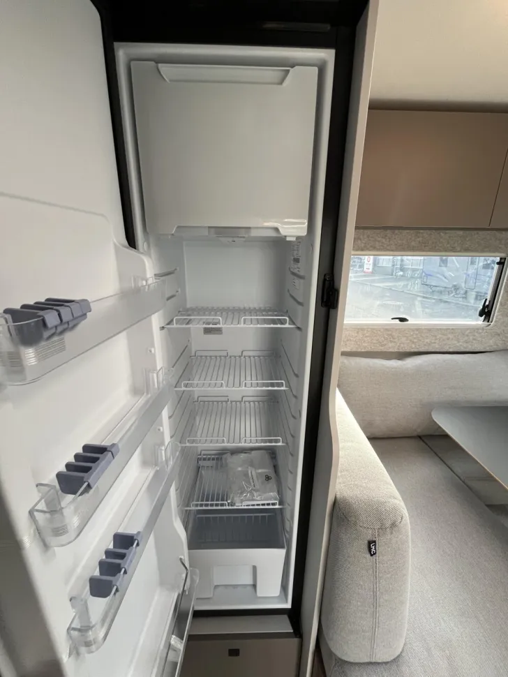 Fahrzeugbild LMC Cruiser 740 EL #18