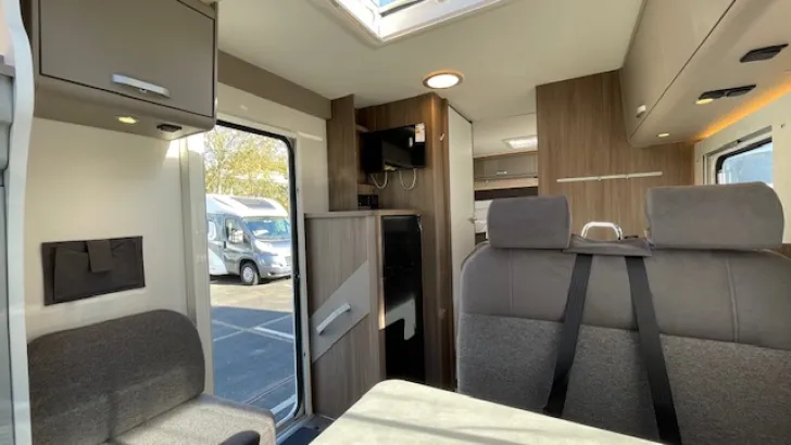 Fahrzeugbild Carado T 447 EDITION25 #14