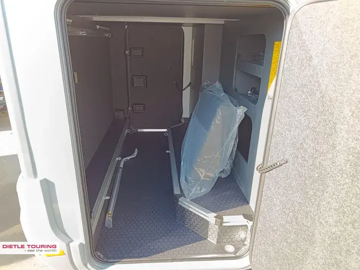 Fahrzeugbild Adria Compact Max DL Combi D 6E, Navi #4