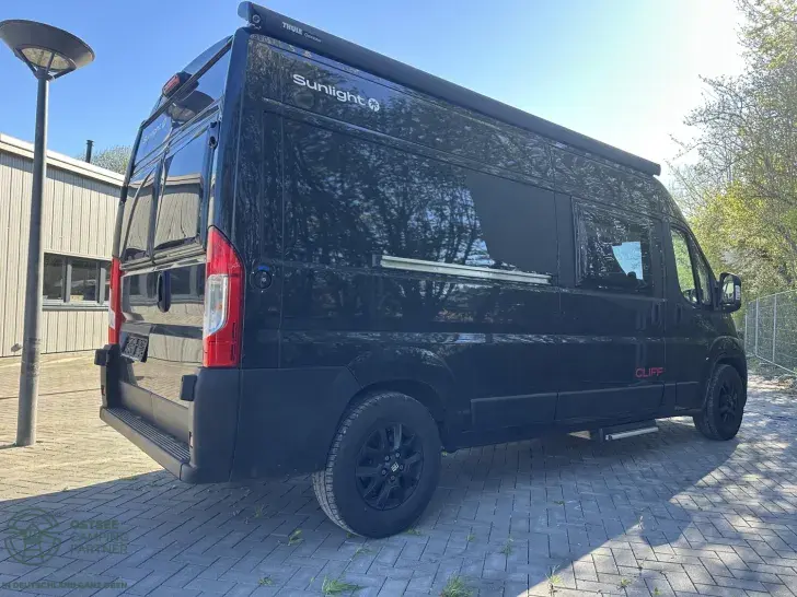 Fahrzeugbild Sunlight Adventure Cliff 602 *Junger Gebrauchter* #4