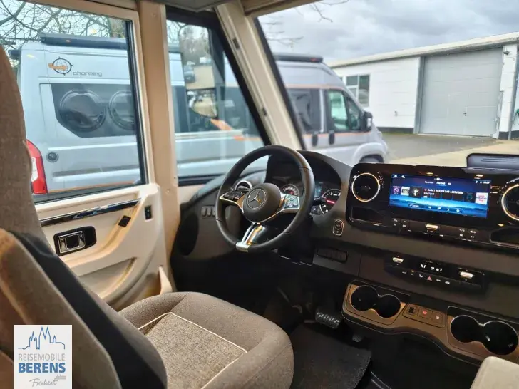 Fahrzeugbild Malibu I 450 RB LE comfort Mercedes #12
