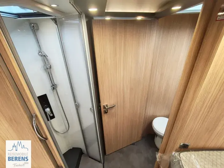 Fahrzeugbild Malibu I 450 RB LE comfort Mercedes #22