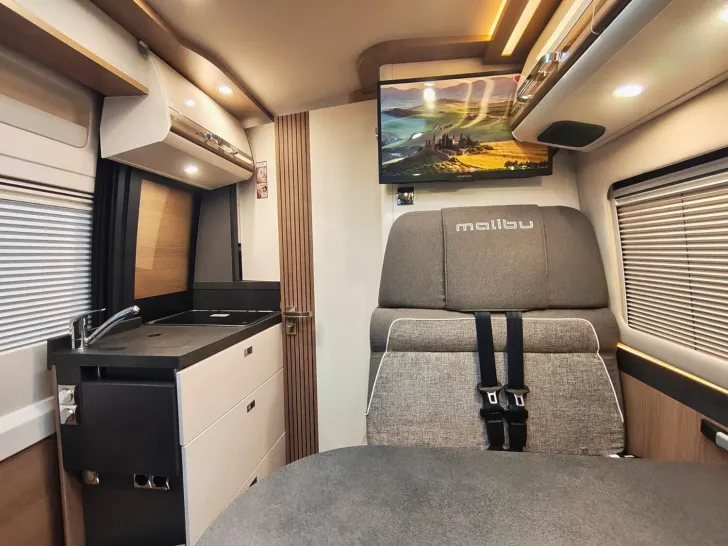 Fahrzeugbild Malibu Genius 641 LE 2026 Mercedes #11