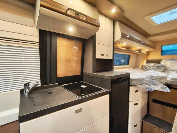 Fahrzeugbild Malibu Genius 641 LE 2026 Mercedes #13