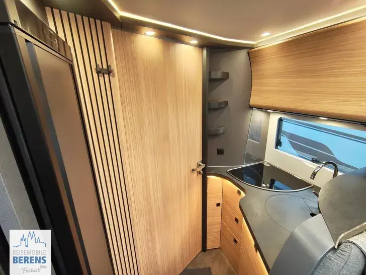 Fahrzeugbild Malibu I 470 RB LE K comfort Mercedes #14