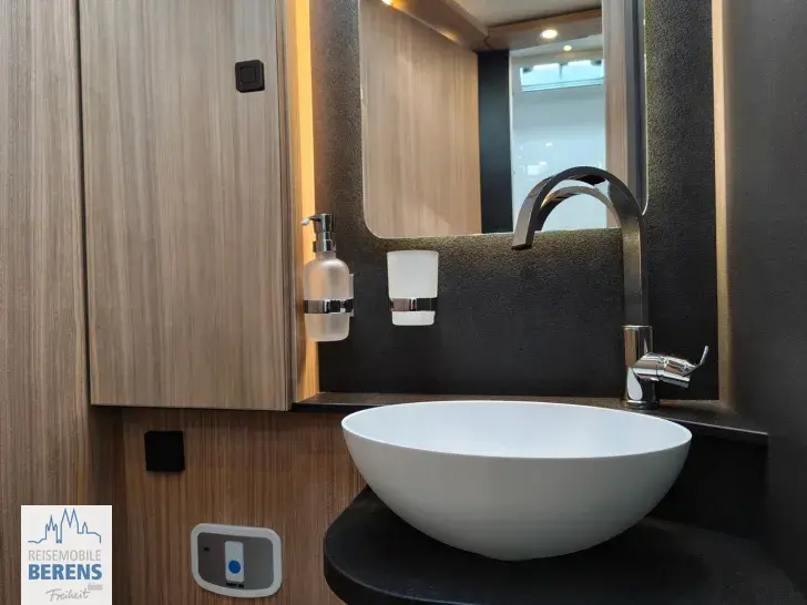 Fahrzeugbild Malibu I 470 RB LE K comfort Mercedes #26