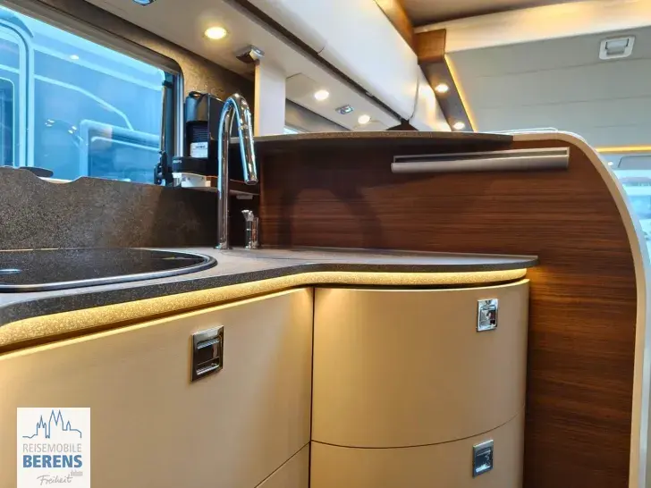 Fahrzeugbild Carthago chic c-line I 4.9 LE Mercedes #17