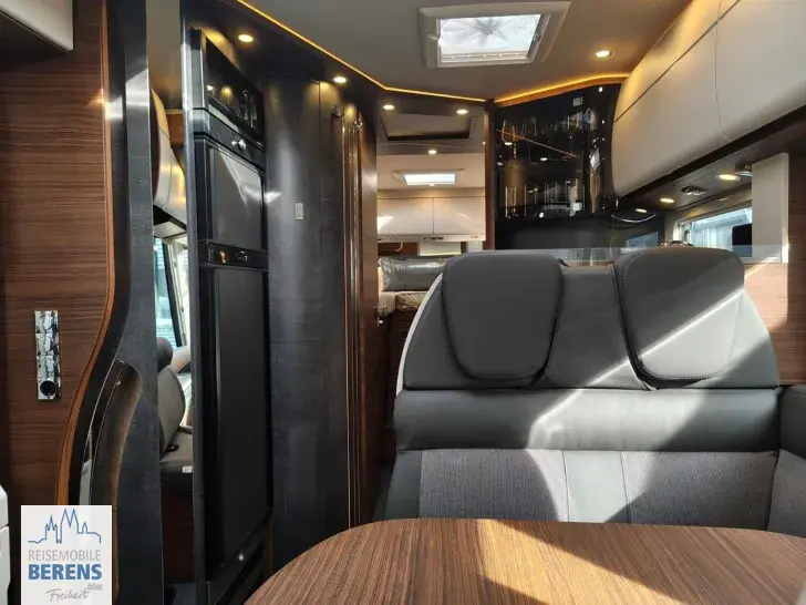 Fahrzeugbild Carthago chic c-line I 4.9 LE Mercedes #6