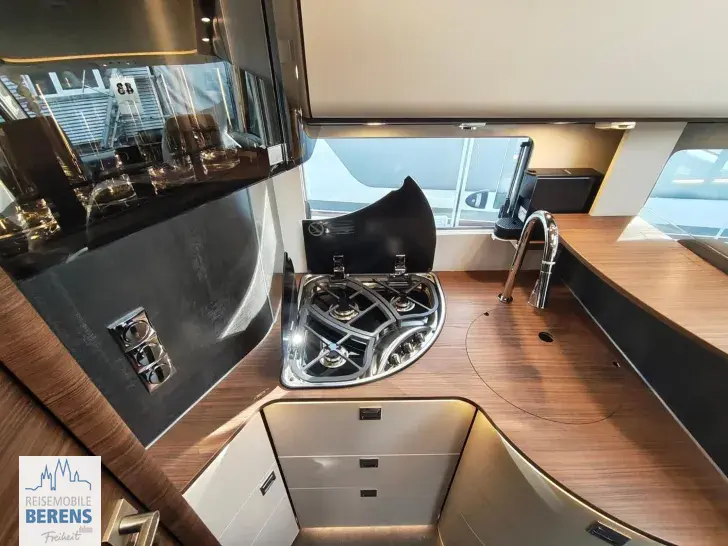 Fahrzeugbild Carthago chic c-line I 4.9 LE Mercedes #16
