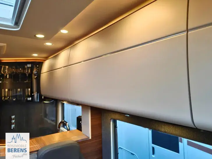Fahrzeugbild Carthago chic c-line I 5.9 XL LE Mercedes #11