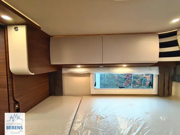 Fahrzeugbild Carthago chic c-line I 5.9 XL LE Mercedes #26