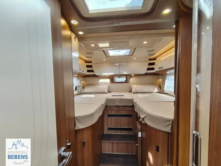 Fahrzeugbild Carthago chic s-plus I 50 LE Iveco #23