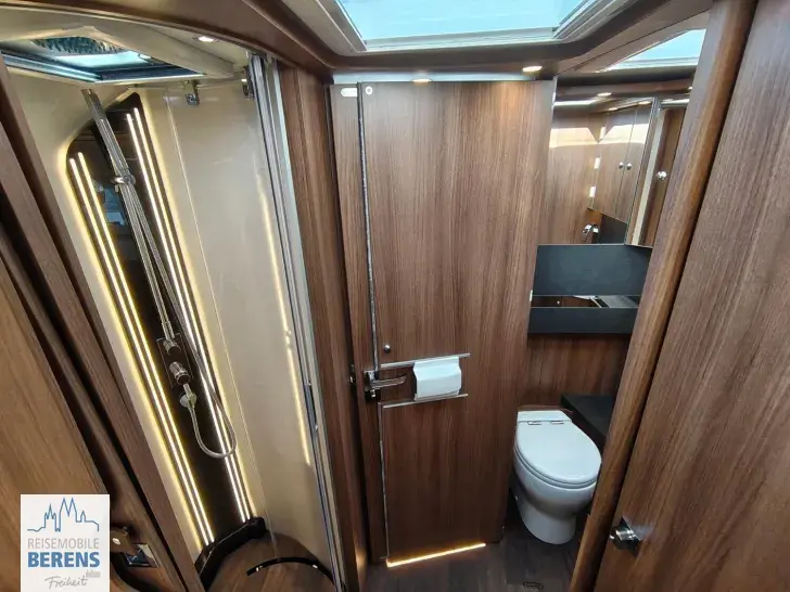 Fahrzeugbild Carthago chic s-plus I 50 LE Iveco #24