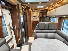 Fahrzeugbild Carthago chic c-line I 4.9 LE Mercedes #6