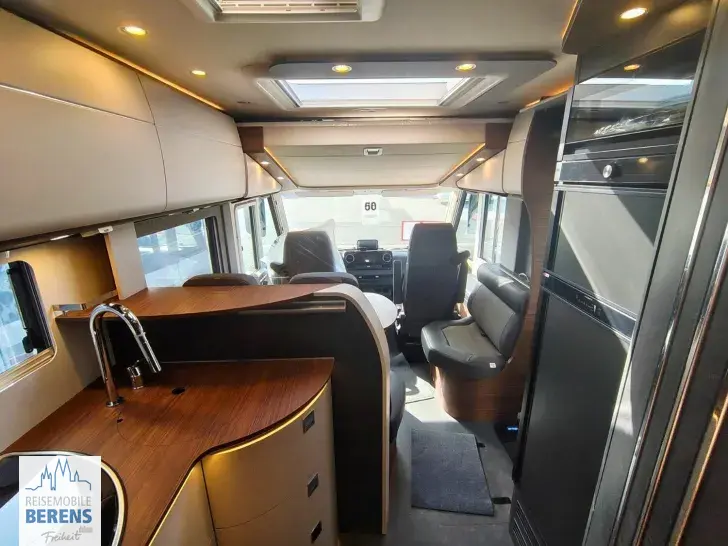 Fahrzeugbild Carthago chic c-line I 4.9 LE Mercedes #9