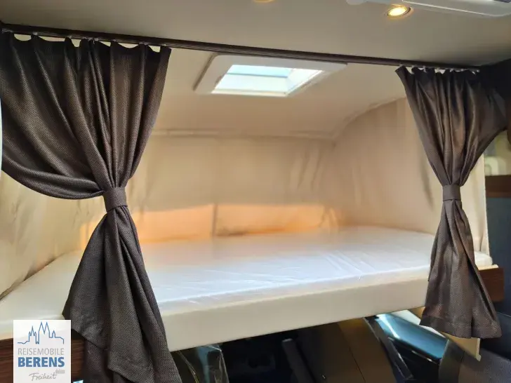 Fahrzeugbild Carthago chic c-line I 4.9 LE Mercedes #12