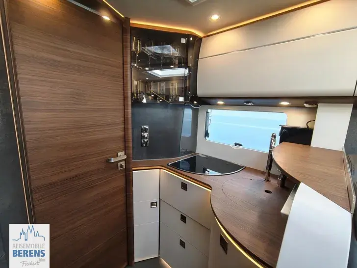 Fahrzeugbild Carthago chic c-line I 4.9 LE Mercedes #22