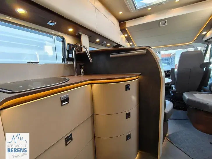 Fahrzeugbild Carthago chic c-line I 4.9 LE Mercedes #26