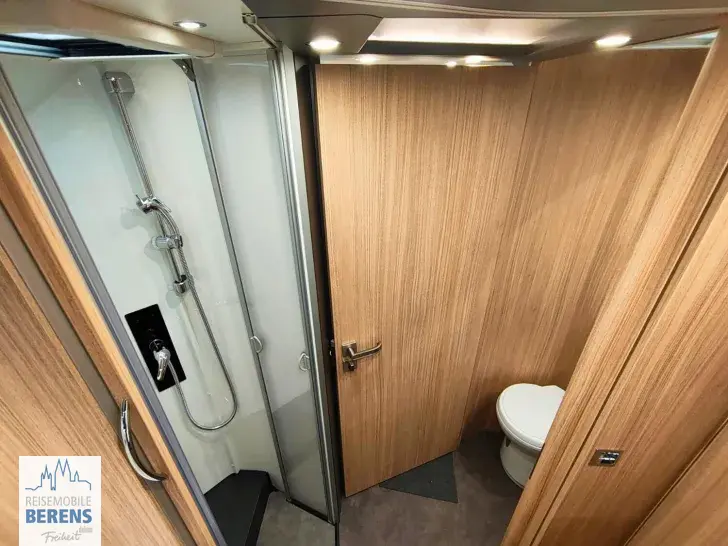 Fahrzeugbild Malibu I 470 RB LE K comfort Mercedes #19