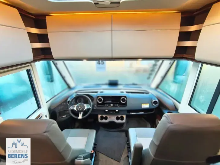 Fahrzeugbild Carthago chic c-line I 4.9 LE Mercedes #9