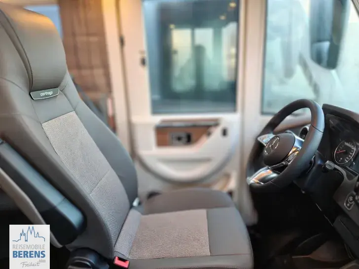 Fahrzeugbild Carthago chic c-line I 4.9 LE Mercedes #11