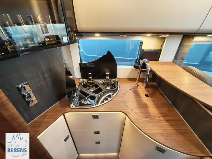 Fahrzeugbild Carthago chic c-line I 4.9 LE Mercedes #19