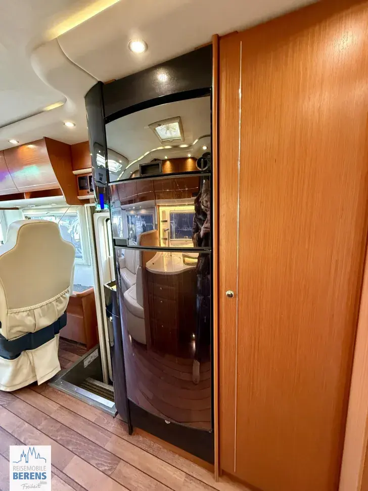 Fahrzeugbild Concorde Liner Plus 990F #9