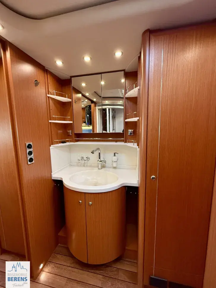 Fahrzeugbild Concorde Liner Plus 990F #15