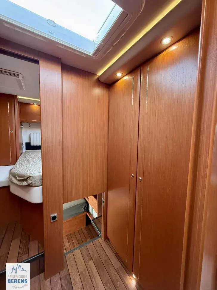 Fahrzeugbild Concorde Liner Plus 990F #17
