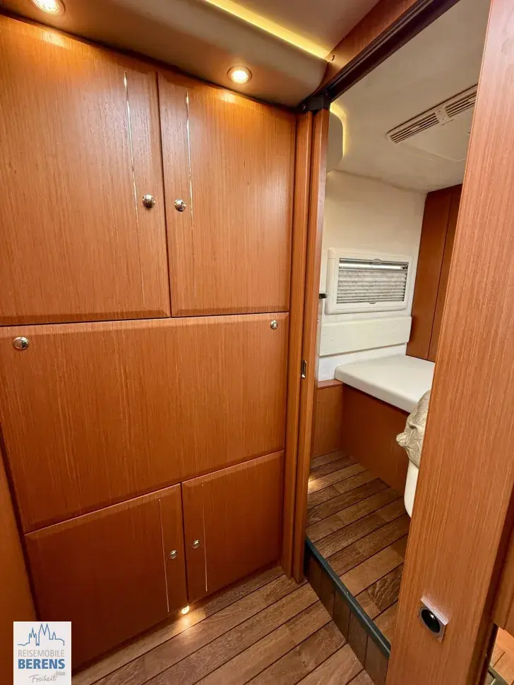 Fahrzeugbild Concorde Liner Plus 990F #20