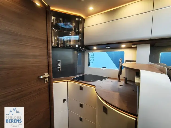 Fahrzeugbild Carthago chic c-line I 4.9 LE Mercedes #21