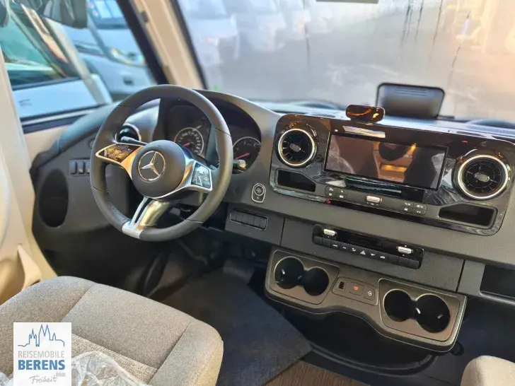 Fahrzeugbild Carthago C2-tourer I 145 RB LE comfort Mercedes #14