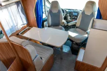 Fahrzeugbild Carado T 132 *SAT*TV*2xSolar*AHK*Markise*Kamera* #11
