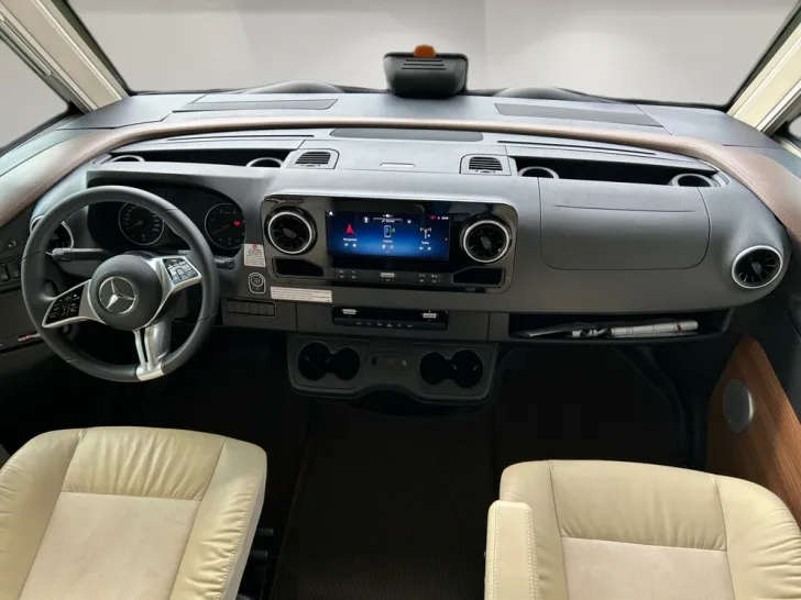 Fahrzeugbild Carthago chic e-line I 61 XL LE #10