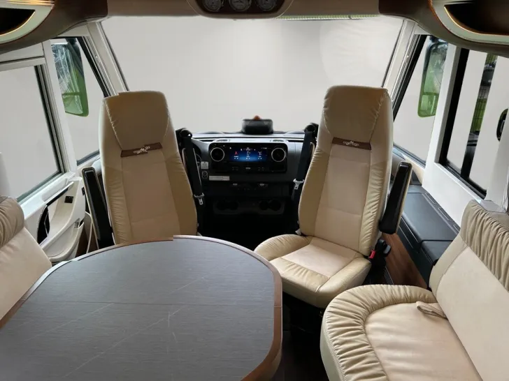 Fahrzeugbild Carthago chic e-line I 61 XL LE #11