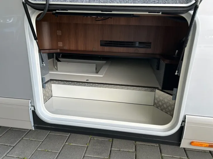 Fahrzeugbild Carthago chic e-line I 61 XL LE #26